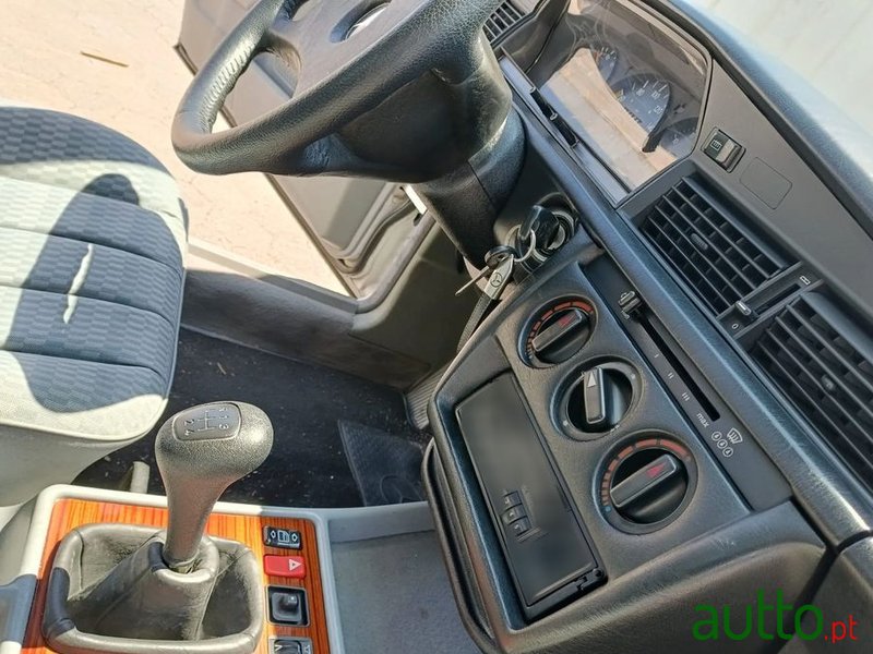 1991' Mercedes-Benz 190 D 2.0 photo #4