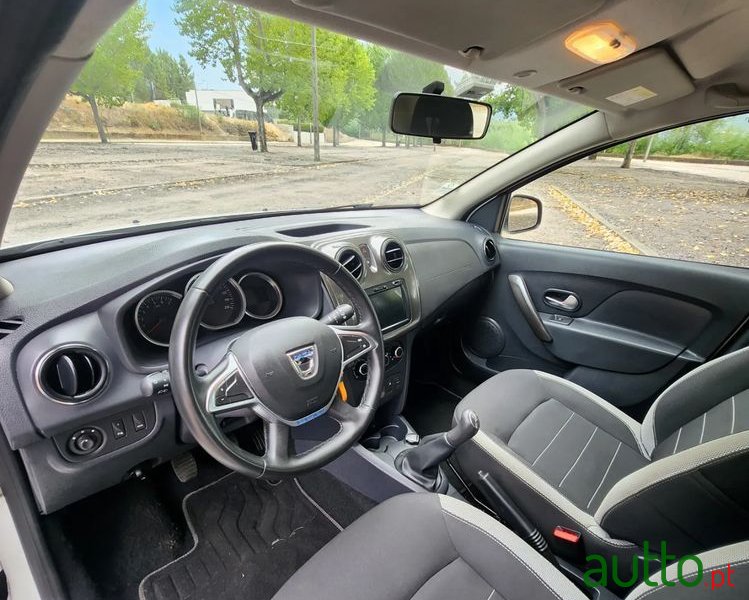 2020' Dacia Sandero 0.9 Tce Stepway photo #6