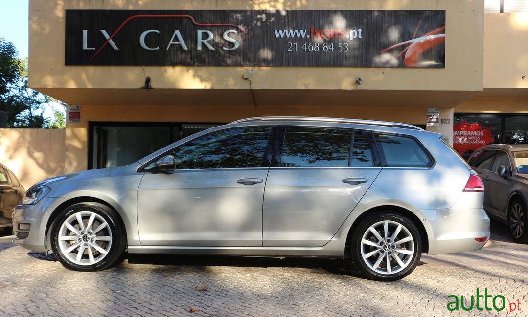 2016' Volkswagen Golf Variant photo #4