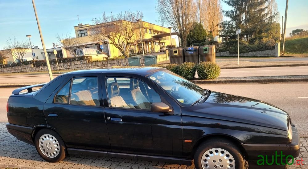 1992' Alfa Romeo 155 2.0 Ts photo #2