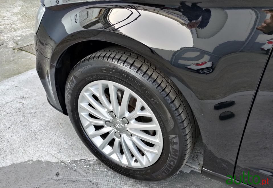 2018' Audi A3 Sportback photo #4