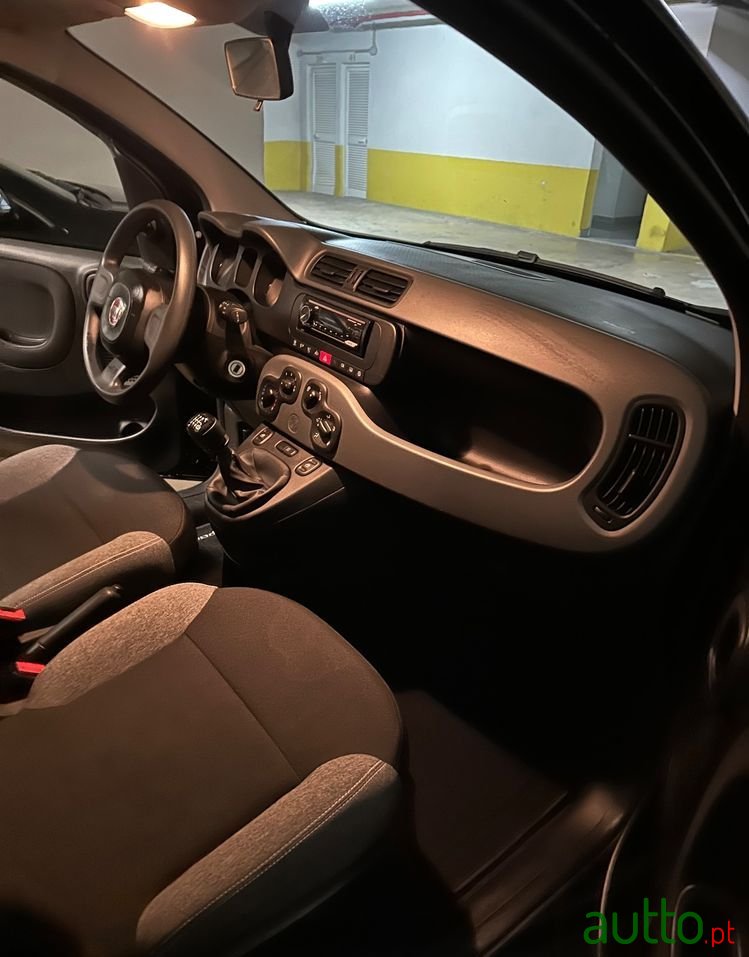2023' Fiat Panda 1.0 Gse Hybrid photo #5