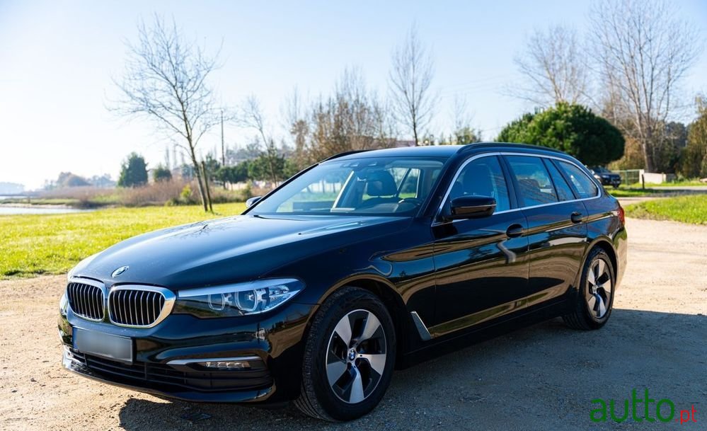 2020' BMW 520 D Auto photo #1