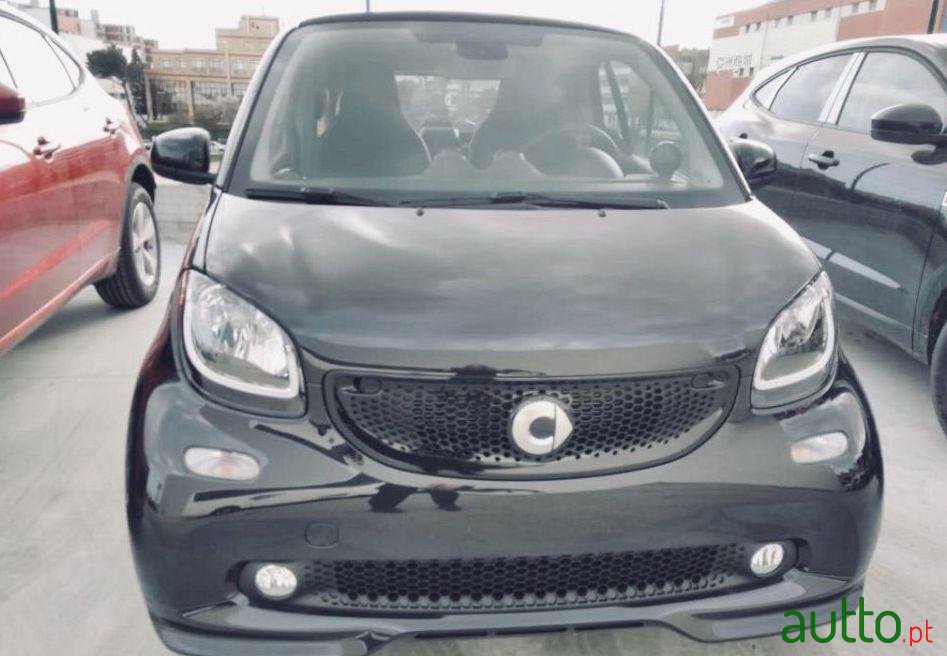 2019' Smart Fortwo Kit Brabus photo #4