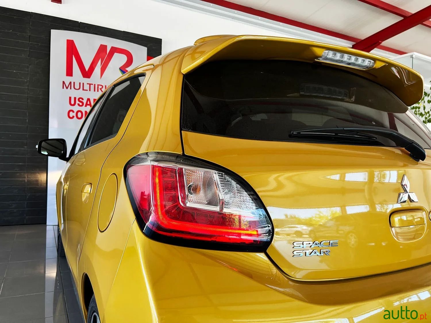 2022' Mitsubishi Space Star photo #5