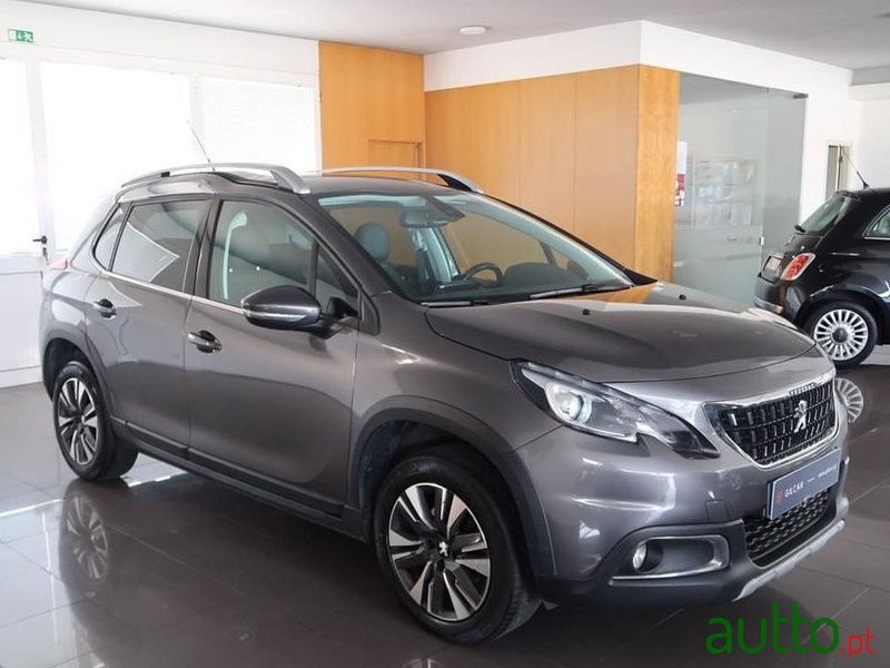 2018' Peugeot 2008 photo #2