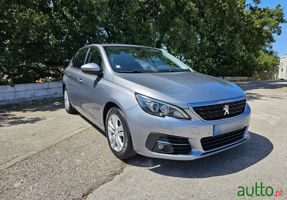 2018' Peugeot 308 photo #1
