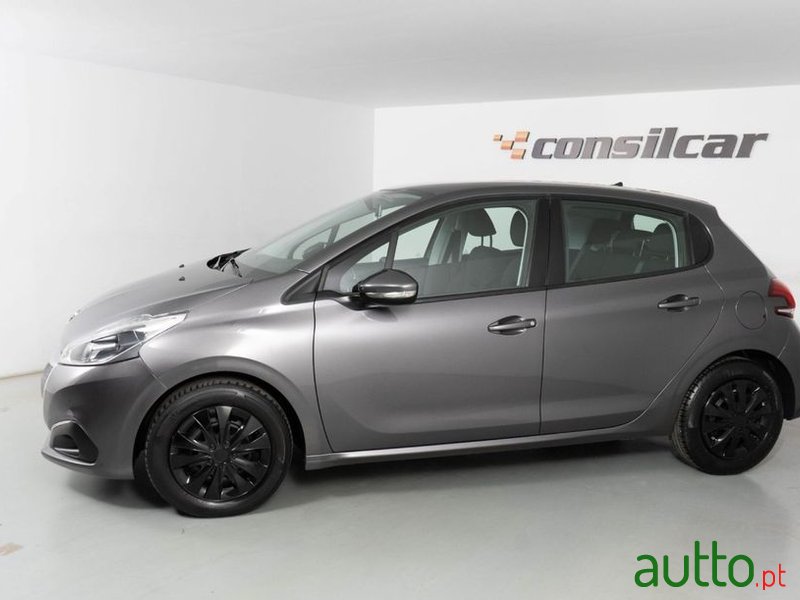 2019' Peugeot 208 1.2 Puretech Access photo #6