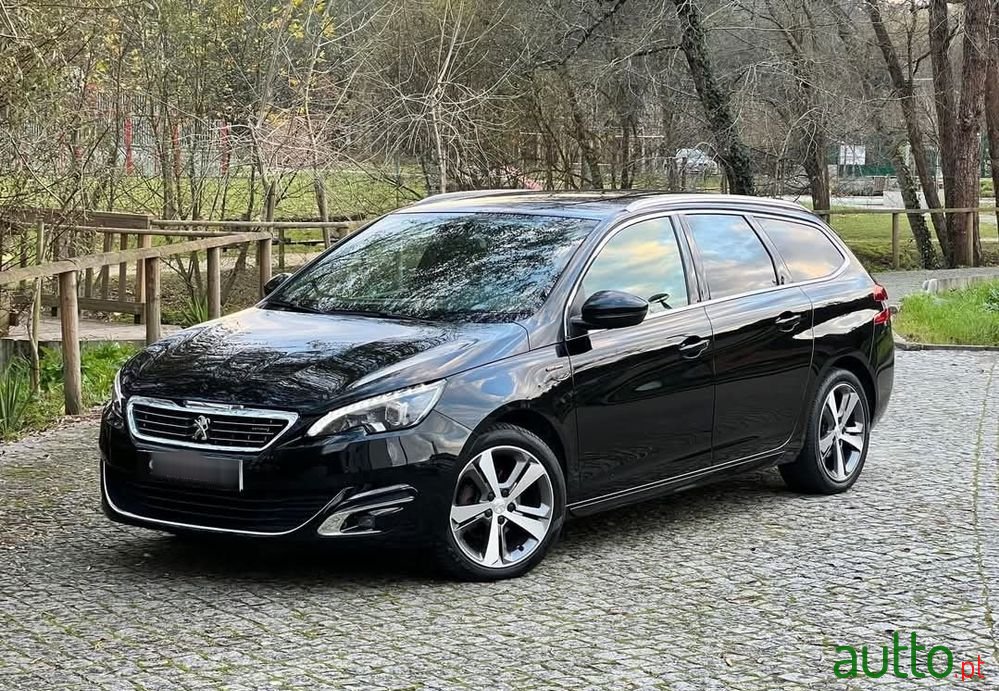 2016' Peugeot 308 Sw photo #1