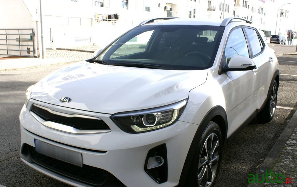 2018' Kia Stonic 1.0 T-Gdi Ex photo #1