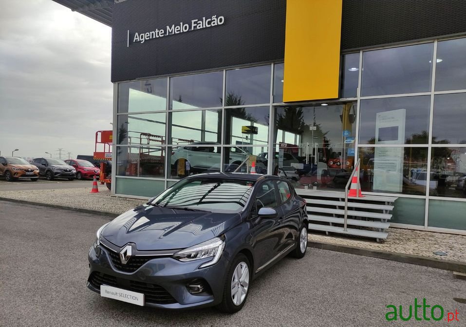 2020' Renault Clio photo #3