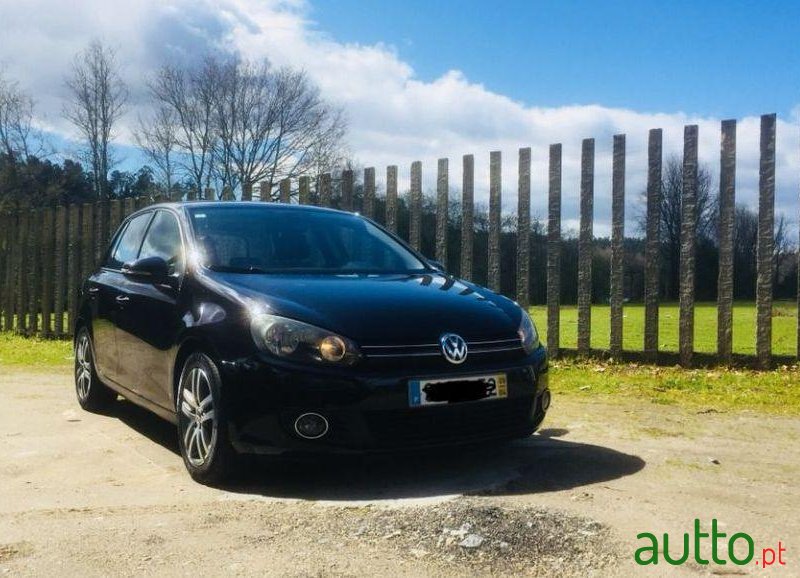 2009' Volkswagen Golf 2.0 Tdi photo #1