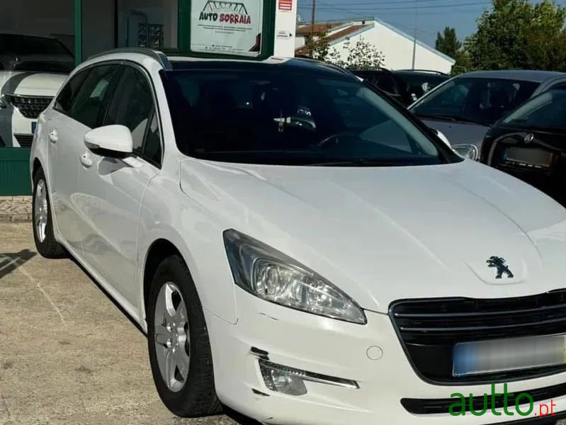 2014' Peugeot 508 Sw photo #3
