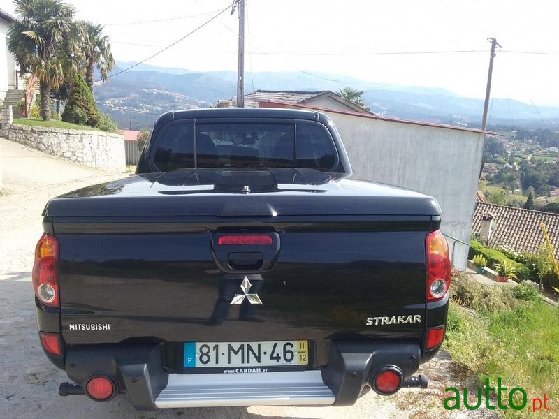 2011' Mitsubishi L 200 L200 STRAKAR photo #3