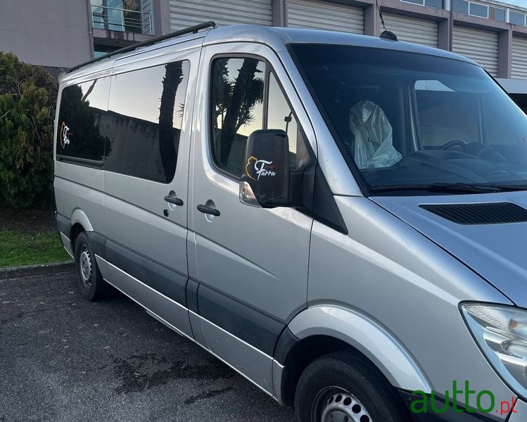 2010' Mercedes-Benz Sprinter photo #2