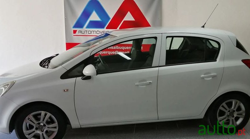 2010' Opel Corsa photo #1