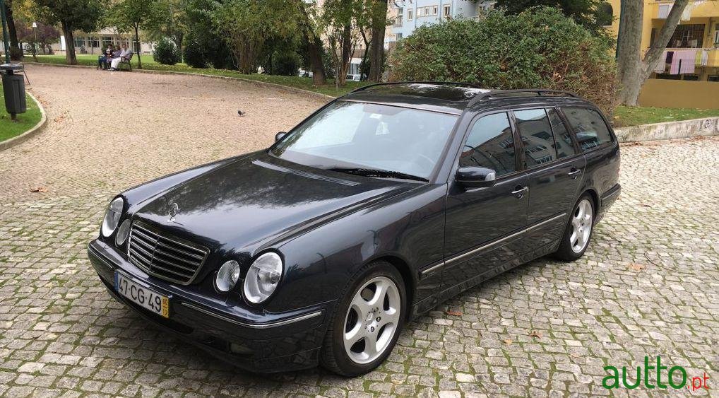 2000' Mercedes-Benz E 320 Cdi Avantgarde photo #1