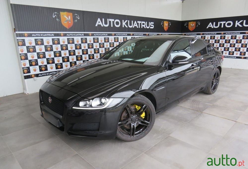 2018' Jaguar XF photo #1