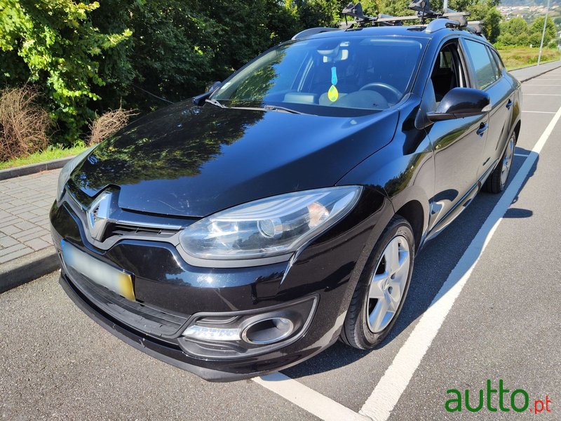 2014' Renault Megane Sport Tourer photo #1