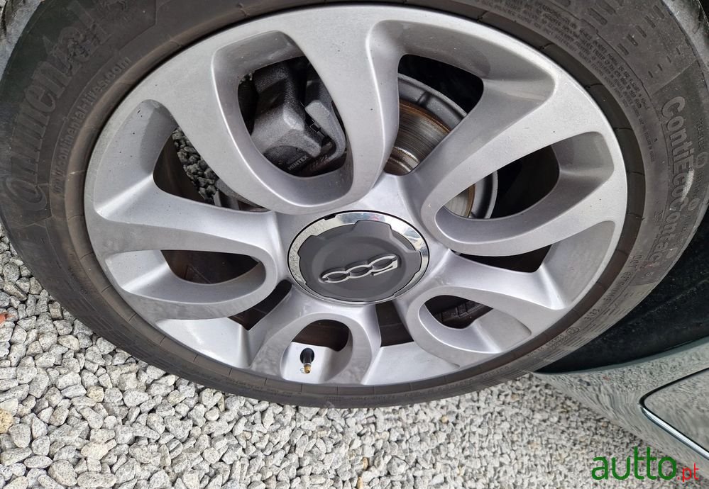 2013' Fiat 500L photo #5