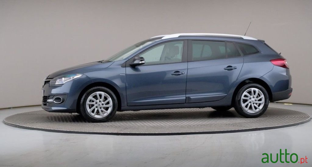2015' Renault Megane photo #4