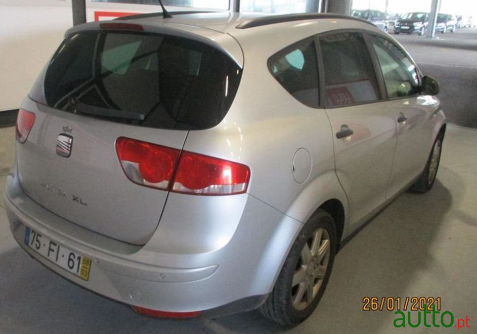 2008' SEAT Altea photo #1