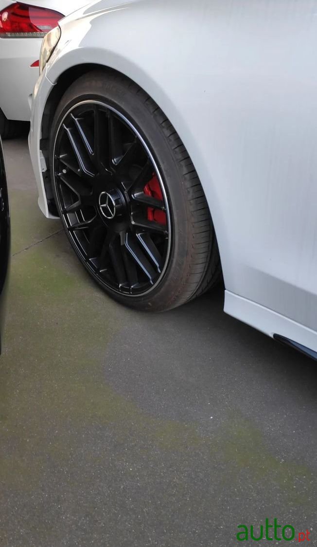 2017' Mercedes-Benz C-180 photo #3