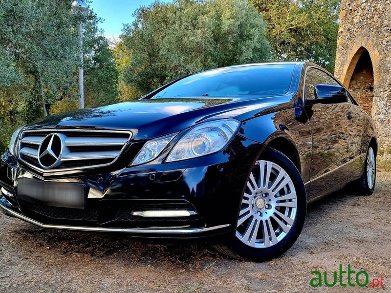 2013' Mercedes-Benz E-220 photo #1