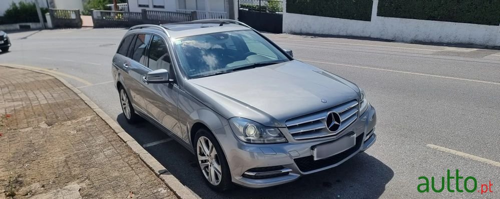 2014' Mercedes-Benz C 220 photo #2