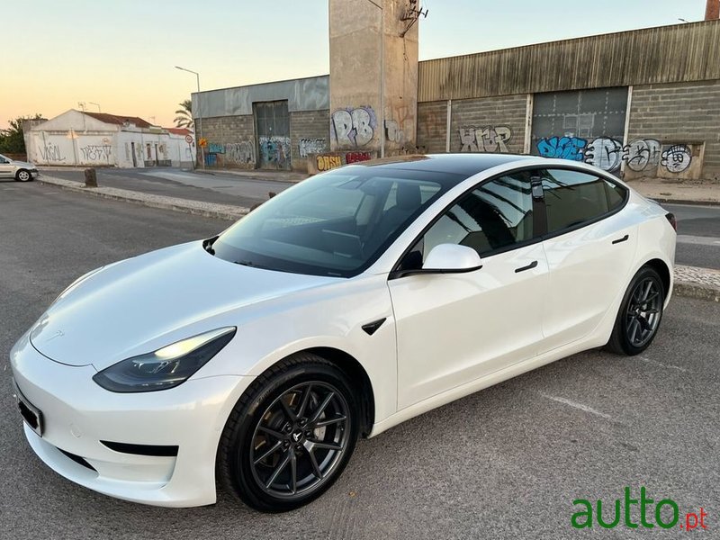 2021' Tesla Model 3 Tração Traseira photo #1