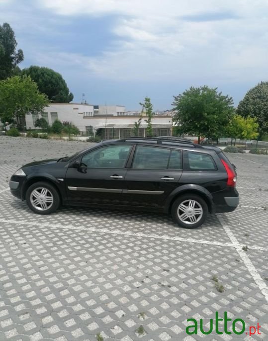 2004' Renault Megane Break photo #5