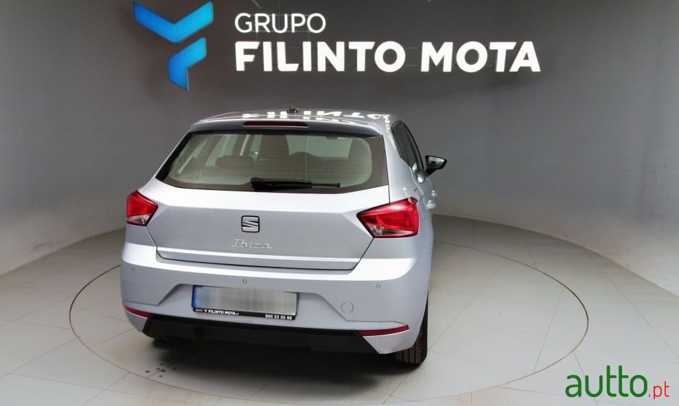 2022' SEAT Ibiza 1.0 Mpi Style photo #3
