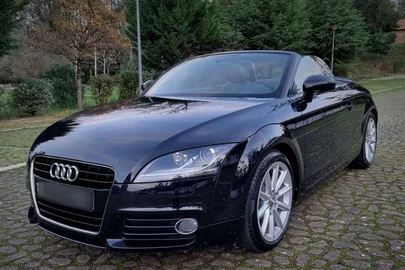 2011' Audi TT Roadster