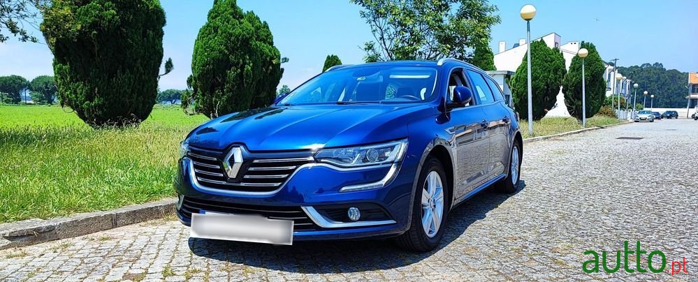 2017' Renault Talisman Sport Tourer photo #2