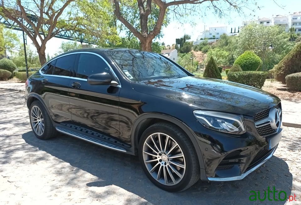 2016' Mercedes-Benz Glc-250 photo #1