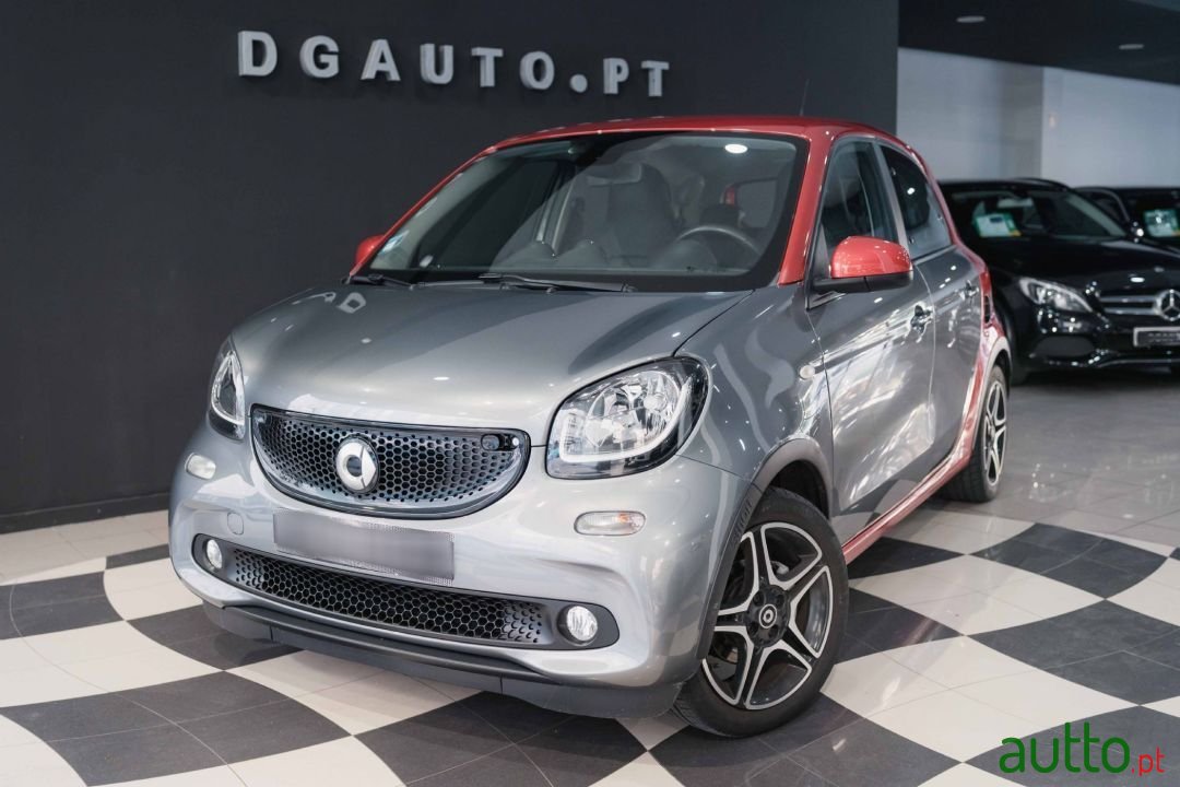 2017' Smart Forfour photo #1