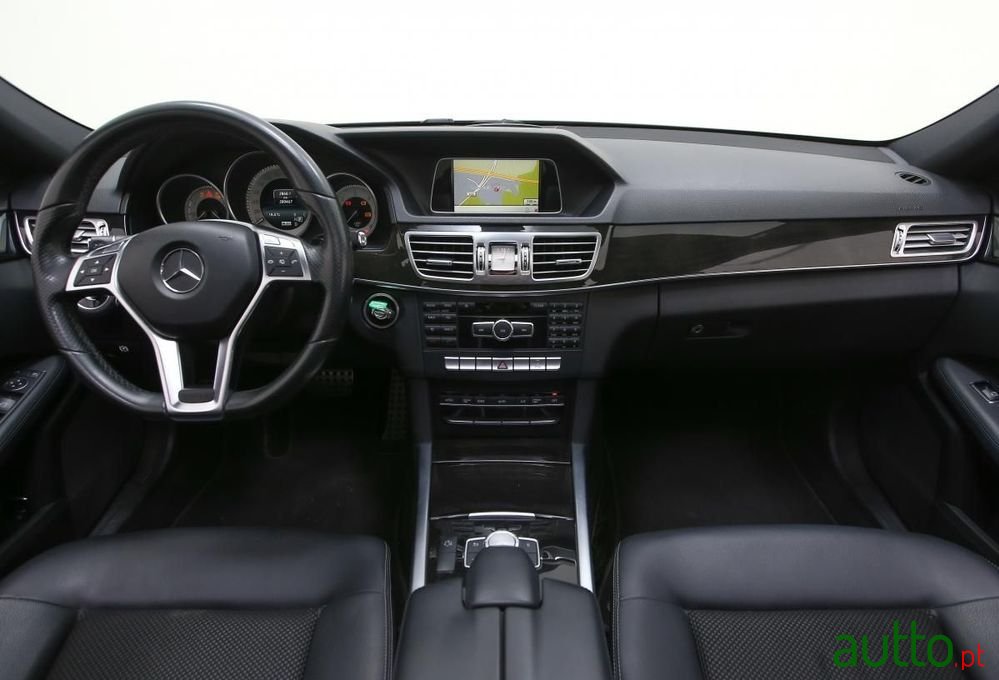 2014' Mercedes-Benz Classe E photo #6