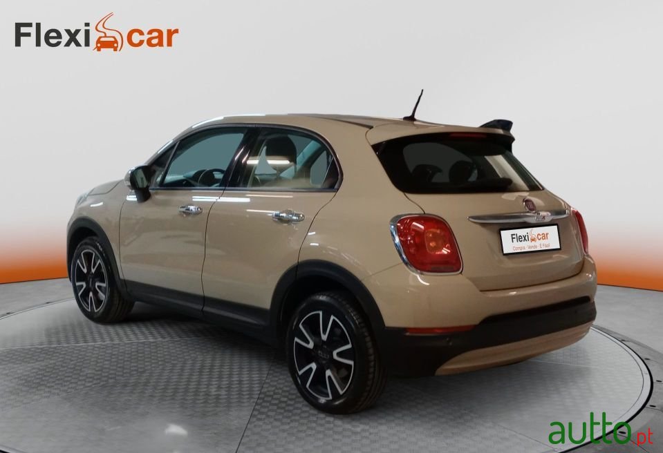 2017' Fiat 500X photo #4