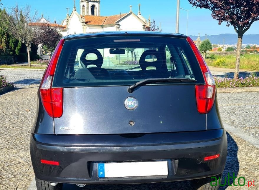 2004' Fiat Punto photo #4