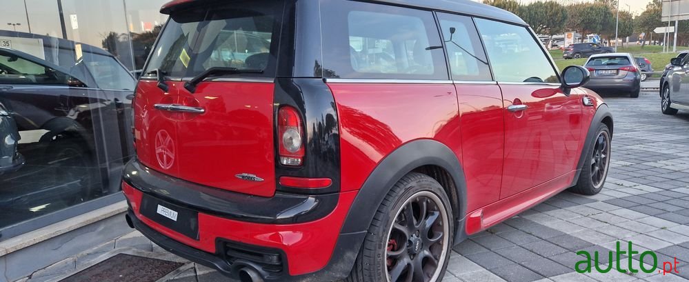 2010' MINI Clubman Cooper D photo #5