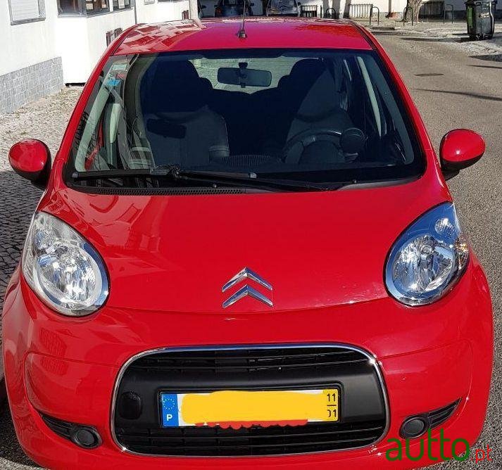 2011' Citroen C1 photo #1