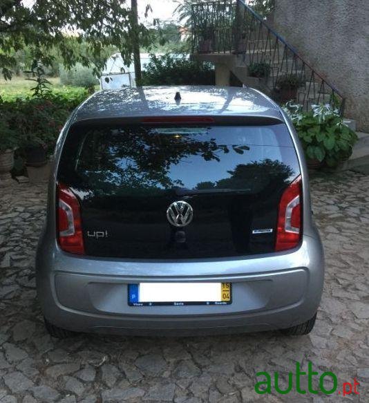 2015' Volkswagen Up photo #2