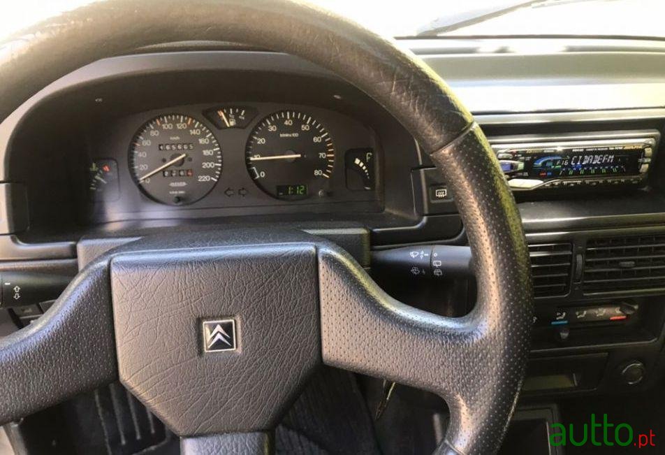 1992' Citroen AX Gti photo #3
