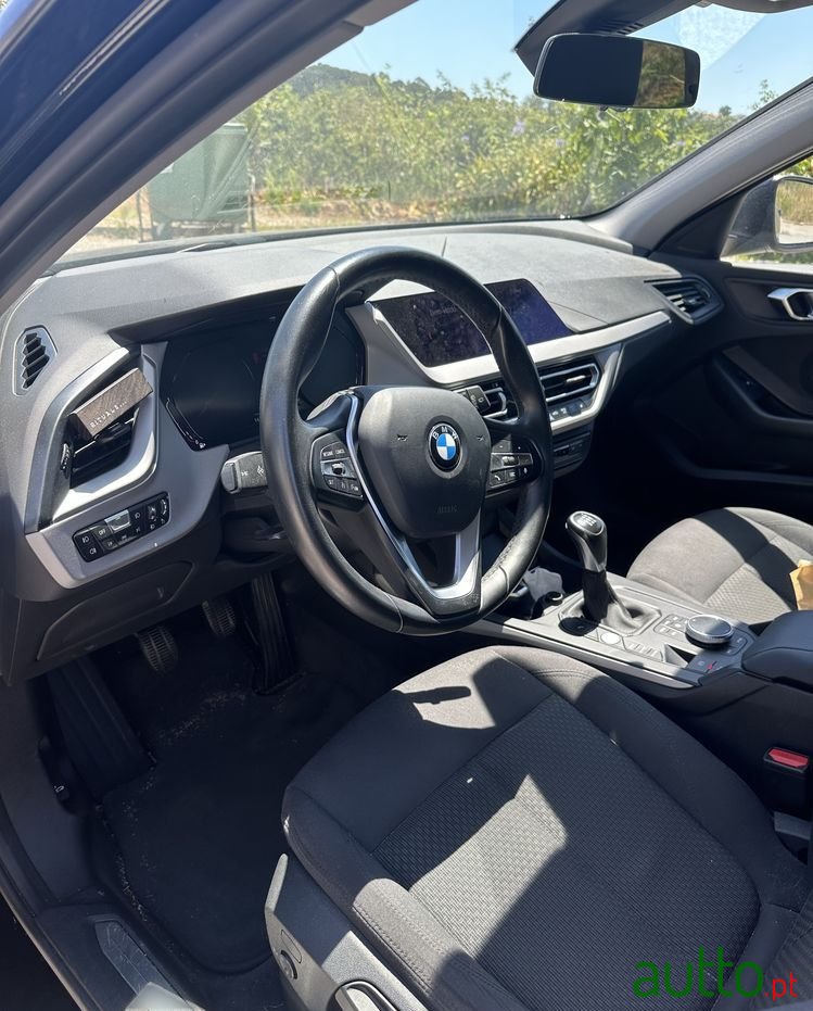 2020' BMW Série 1 photo #6
