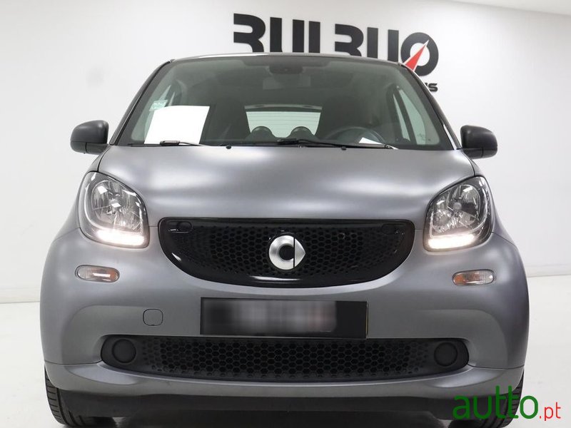 2019' Smart Fortwo 1.0 Passion 71 photo #5