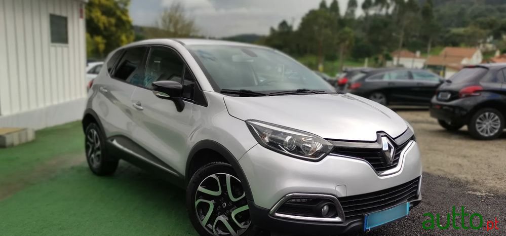 2015' Renault Captur 1.5 Dci Exclusive photo #4