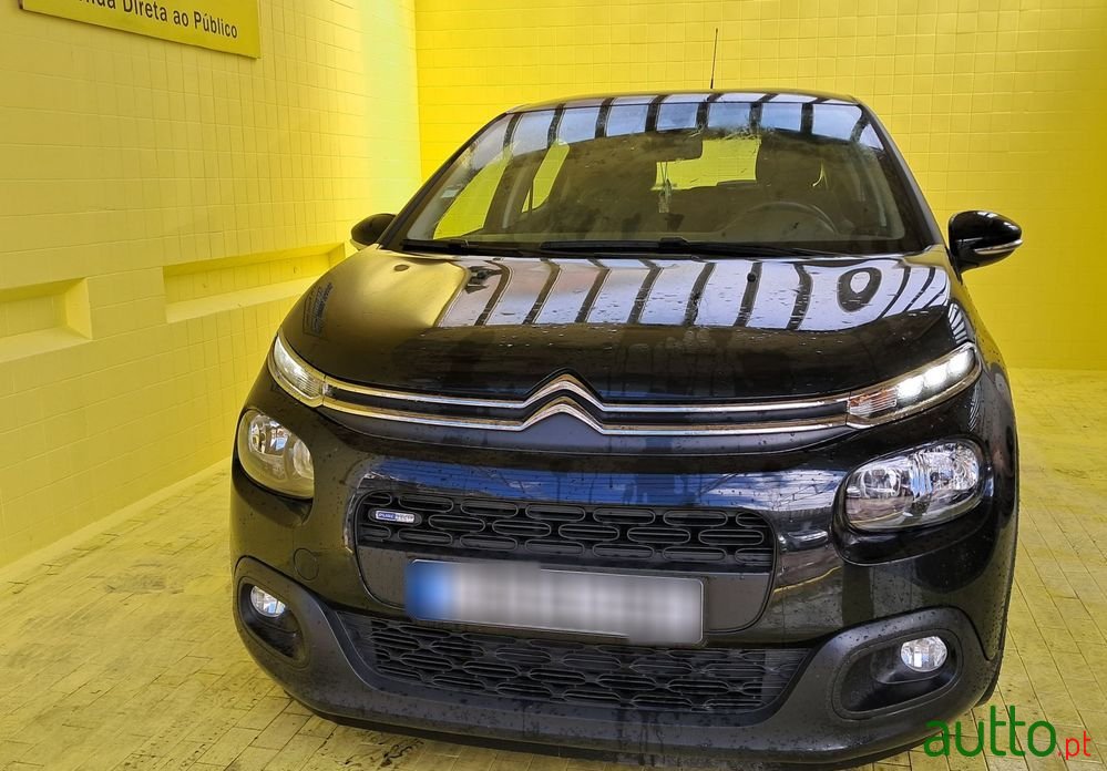 2017' Citroen C3 1.2 Puretech Feel photo #1