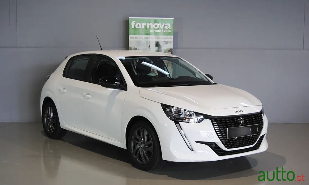 2022' Peugeot 208 photo #3