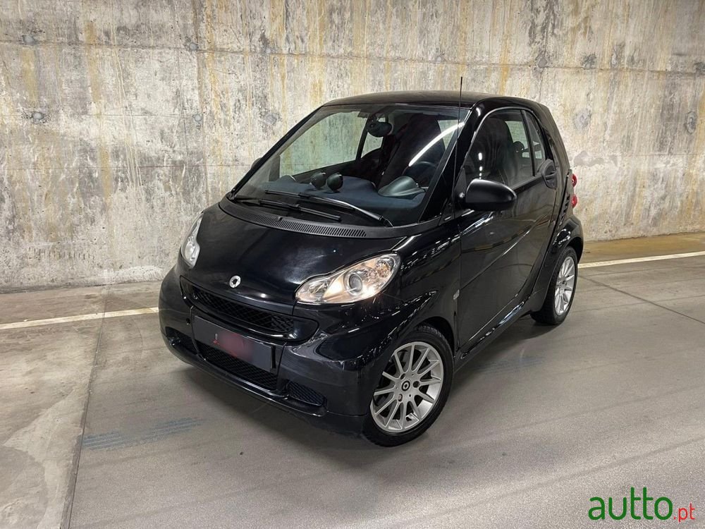 2011' Smart Fortwo photo #1