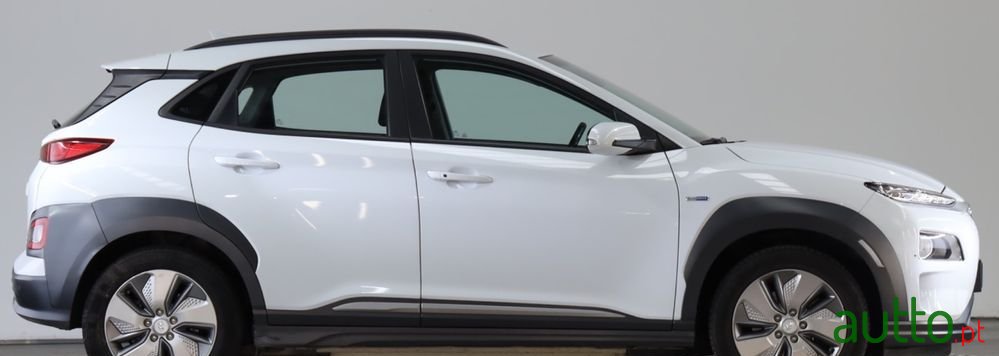 2021' Hyundai Kauai 39 Kwh Executive photo #4
